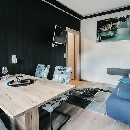 홈스테이 Naturparkresort Salzahalt 윌달펜