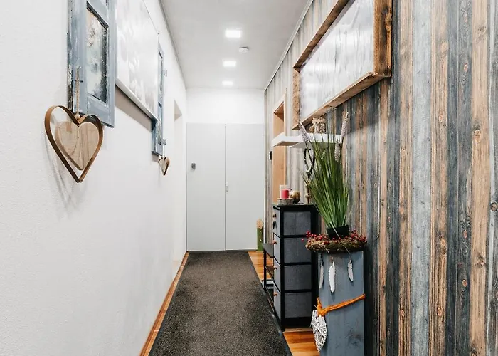 Naturparkresort Salzahalt 维尔达尔彭